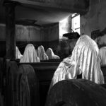Страшная история про фигуры в темных одеяниях